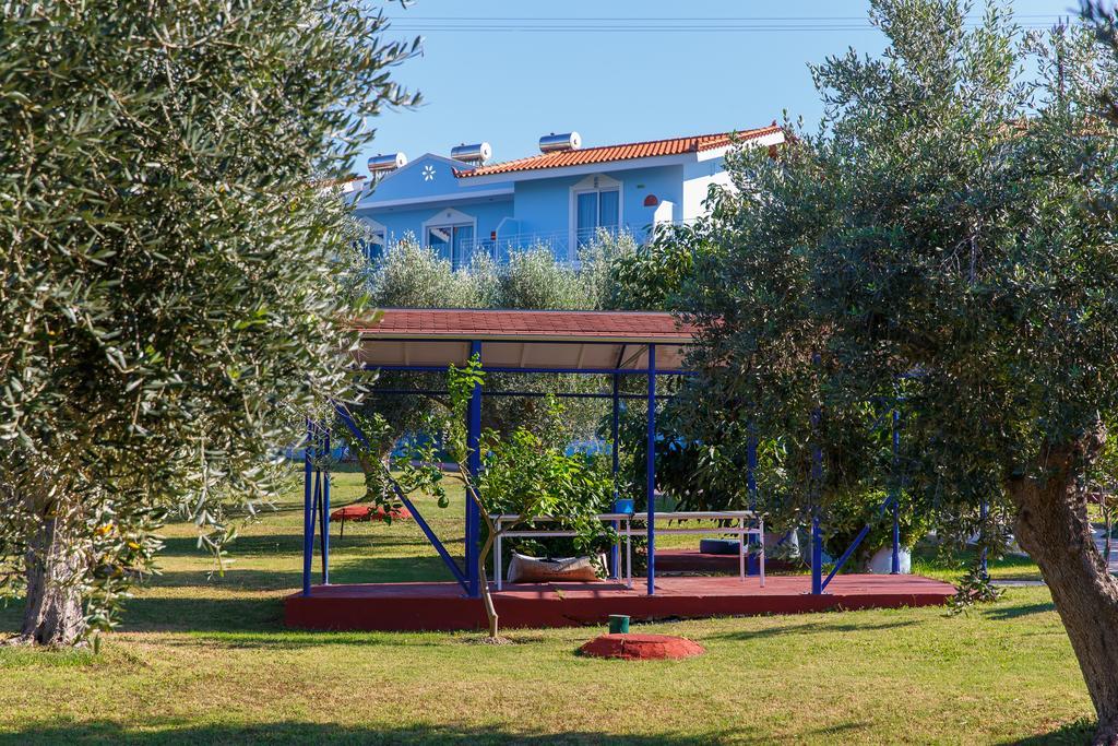 Filoxenia Apartments & Studios Theológos Exteriör bild